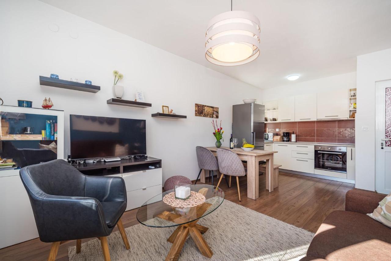 Apartment Karla زادار المظهر الخارجي الصورة