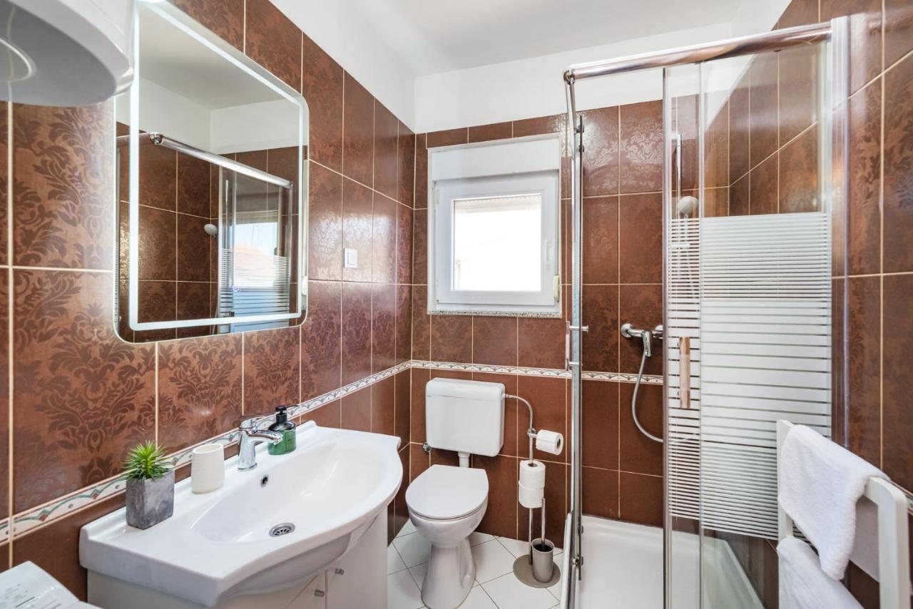 Apartment Karla زادار المظهر الخارجي الصورة